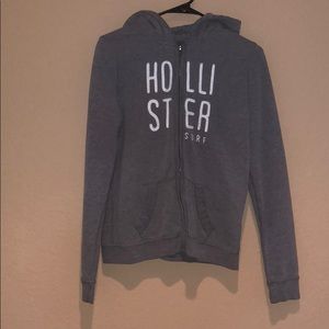 HOLLISTER GRAY ZIP UP HOODIE
